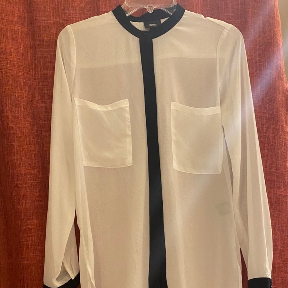 Mossimo black/white sheer blouse XS
